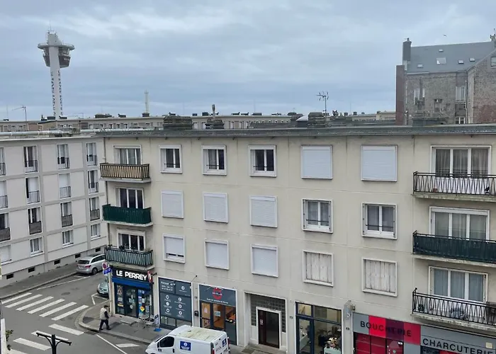 Appartement Urbain A Deux Pas De La Plage