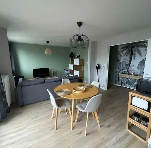 Appartement Urbain A Deux Pas De La Plage